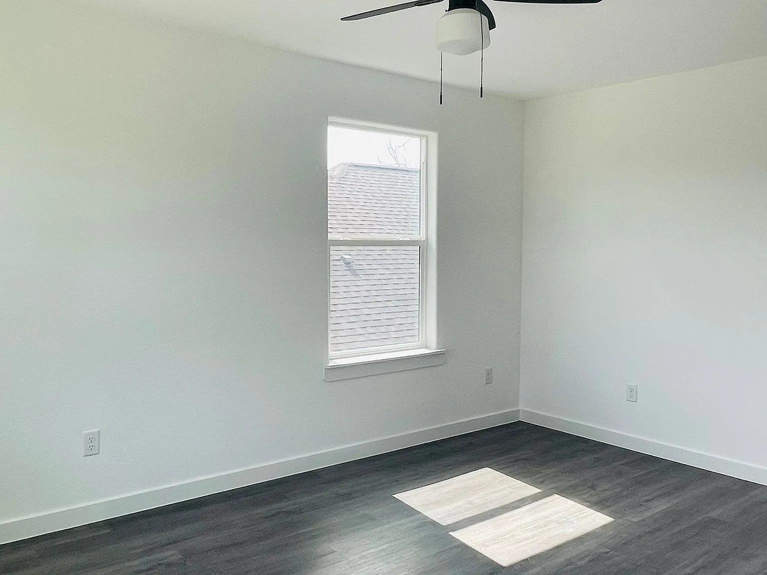 3 bed, 2.5 bath, 1150 sqft, $1,750 — Photo 4