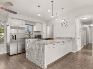 1053 Cheyenne St, Los Alamos, NM 87544