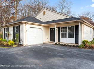 77 Farnworth Clos #1000, Freehold, NJ 07728