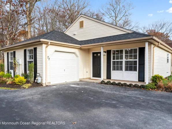 77 Farnworth Close #1000, Freehold, NJ 07728