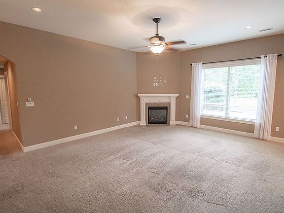 4th image of 6701 Chelan Dr