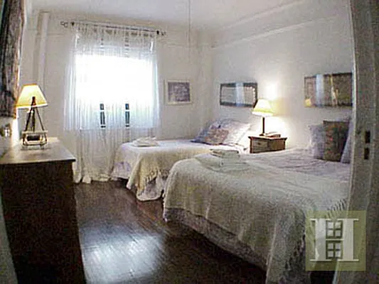 Rented by Halstead Real Estate | media 14