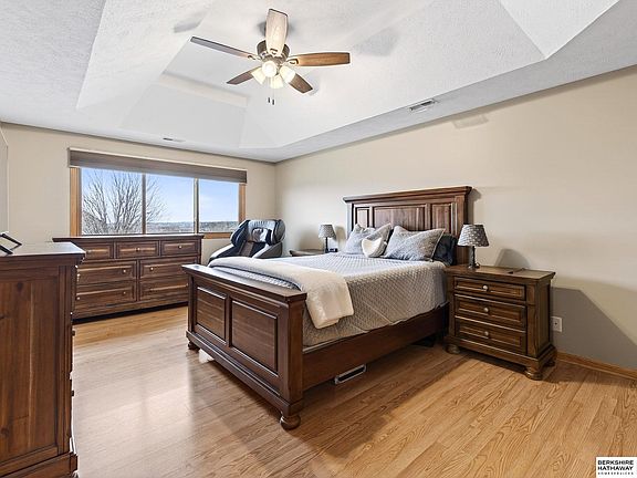 3rd image of 2009 Aberdeen Dr