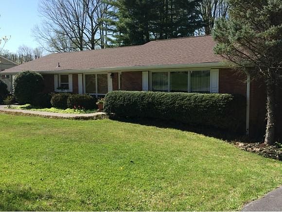 1st image of 2313 Edgewood Dr