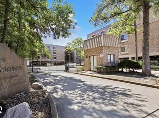 2209 S Braeswood Blvd #33J, Houston, TX 77030