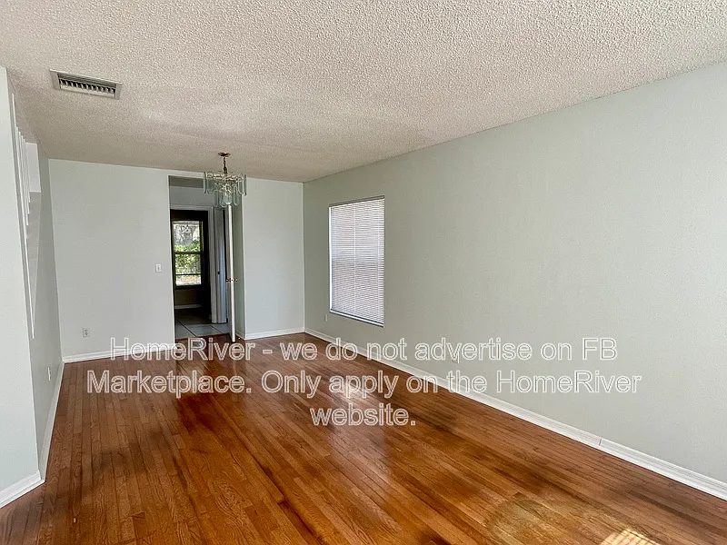 Riverglen — Photo 3