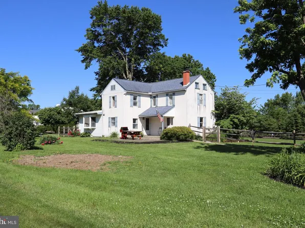 490 Smokepipe Rd, Souderton, PA 18964