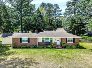 4001 Pinta Dr, Chesapeake, VA 23321