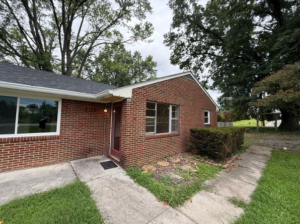 423 Chamberlain Ln #423