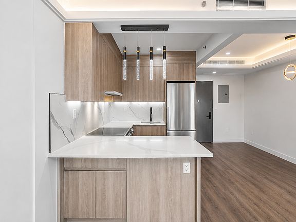 4th image of 14-54 31st Ave #6A