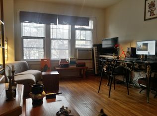 796 Oak St APT 5, Columbus, OH 43205