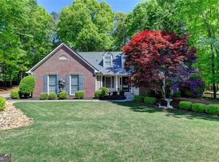 6715 Fairgreen Dr, Suwanee, GA 30024