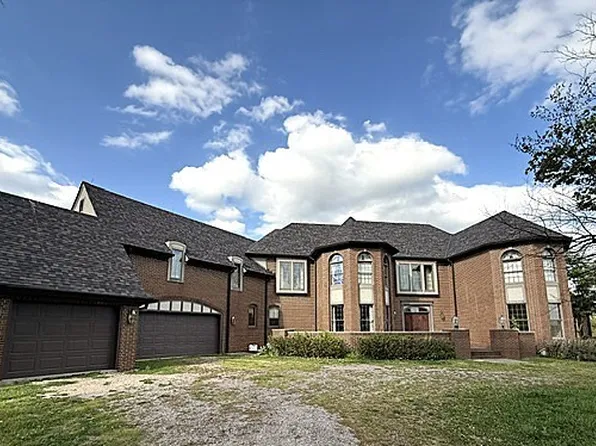 4020 Dillon Hills Rd, Nashport, OH 43830