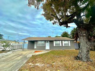 6711 W Clifton St, Tampa, FL 33634