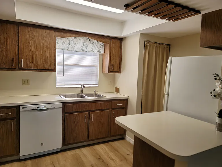 3135 Shady Dell Ln — Photo 35