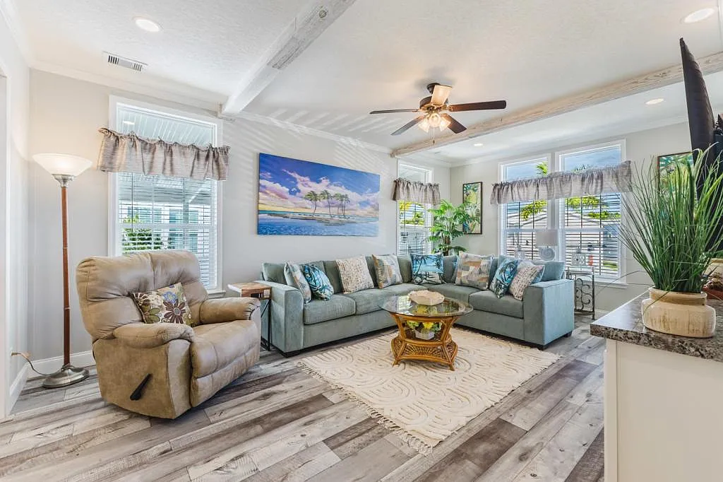 12581 Coconut Dr — Photo 3