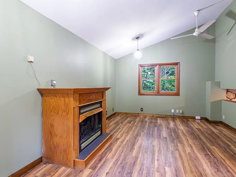 2600 E Fork Rd — Photo 8