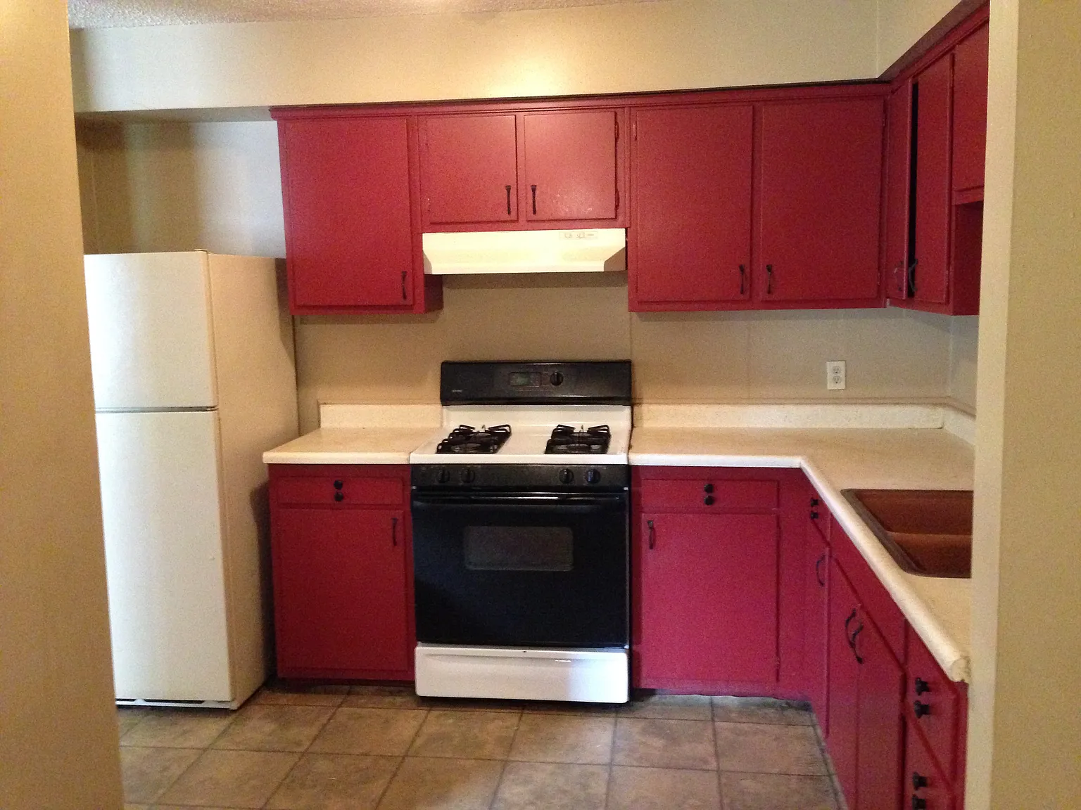 2 bed, 900 sqft, $950 — Photo 3