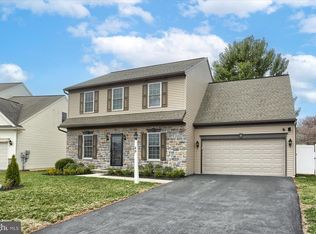 49 Hamlet Cir, Mechanicsburg, PA 17050
