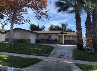 28 Brookdale Dr, Redlands, CA 92373