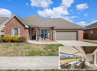 113 Harton Rd, Youngsville, LA 70592