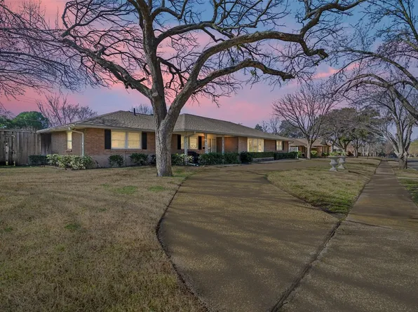 3648 Flair Dr, Dallas, TX 75229
