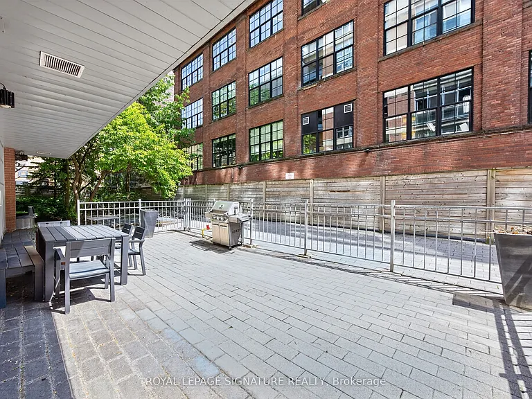 23 Brant St #213 — Photo 32
