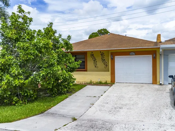 4917 LUQUI Court, West Palm Beach, FL 33415