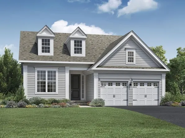 13 Evergreen Way #4, Tyngsborough, MA 01879