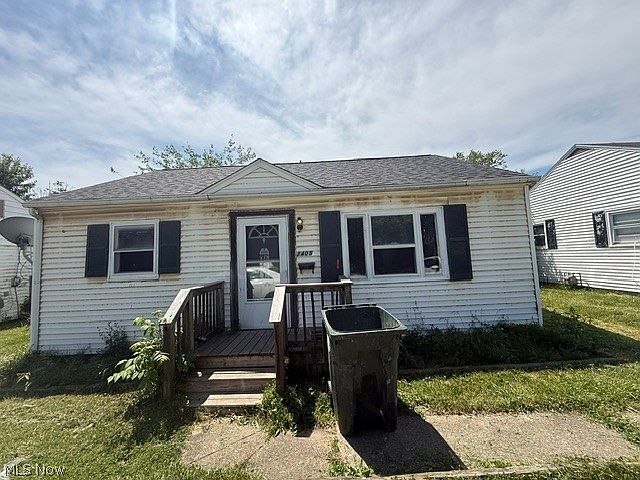 1st image of 2405 Harmont Ave NE