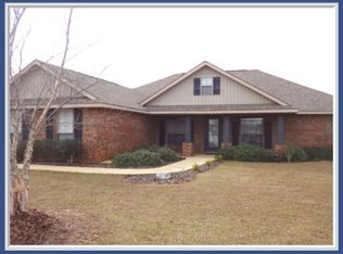 2126 Bourbon St, Foley, AL 36535
