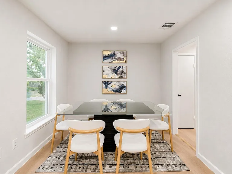 12703 Redfern Dr — Photo 11