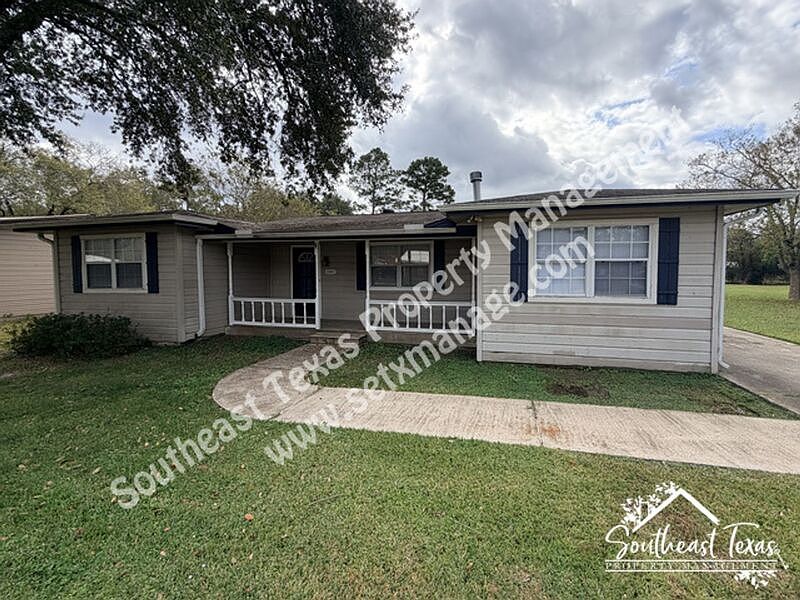 1st image of 1441 Bassett St