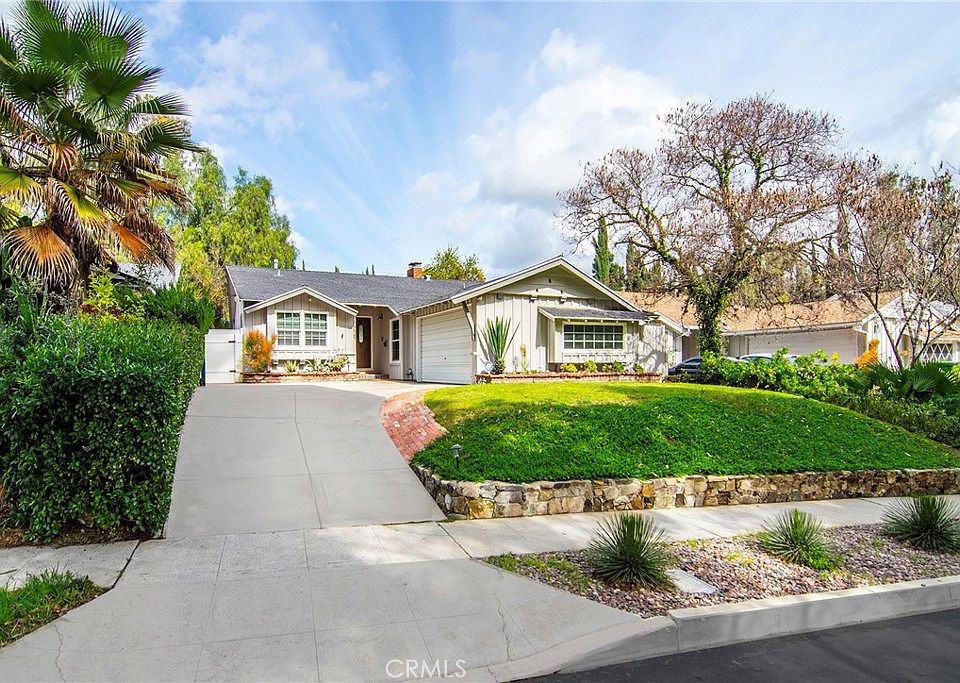 1st image of 22029 Mulholland Way