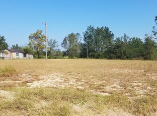 10111 Western Rd, Fountain, FL 32438