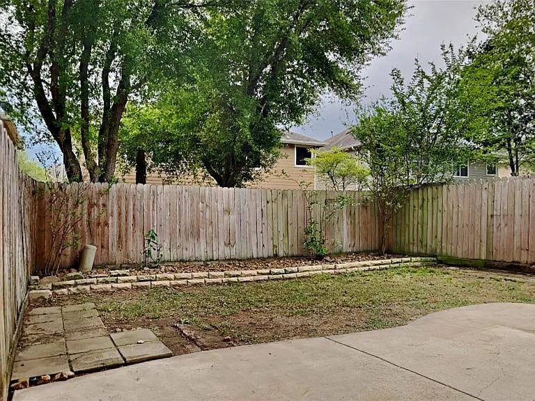 6406 Encenada Green Trl — Photo 16