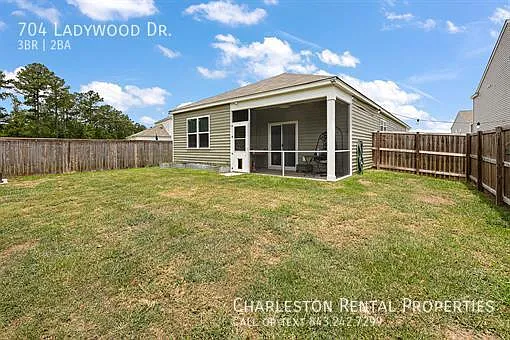 704 Ladywood Dr — Photo 18