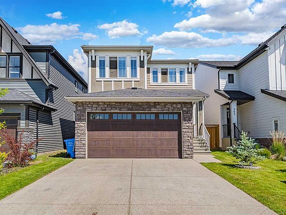 2nd image of 158 Creekstone Way SW
