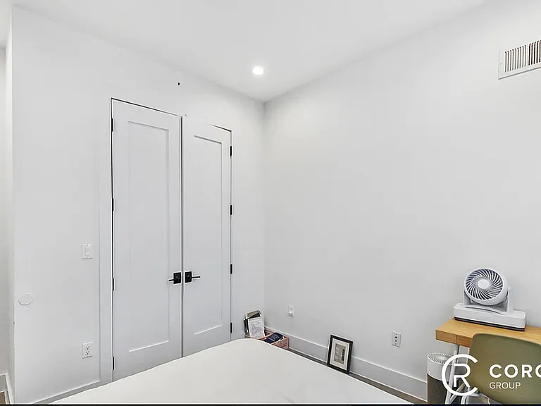 1163 Myrtle Ave #4F — Photo 9
