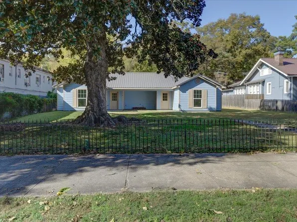 (undisclosed Address), Hot Springs, AR 71901