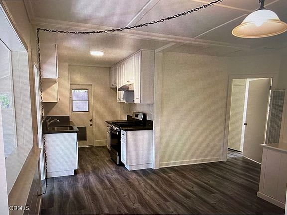 3rd image of 1523 N Grand Oaks Ave #2