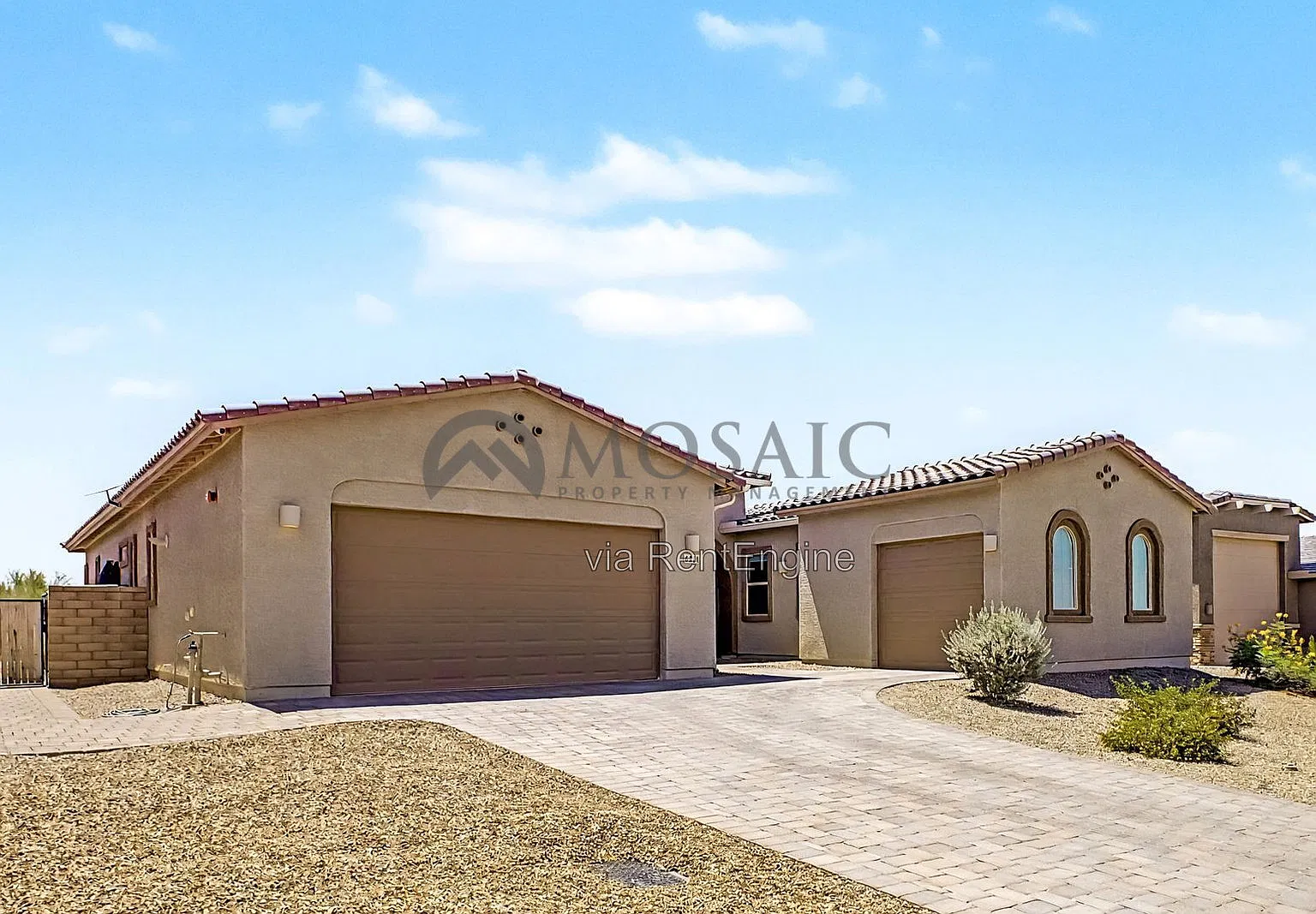 4 bed, 3.0 bath, 2856 sqft, $3,950 — Photo 2