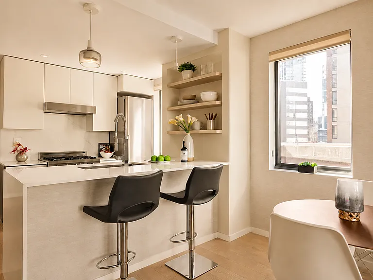 42-50 27th St #7-C — Photo 3