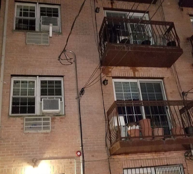 1st image of 173-18 89th Ave