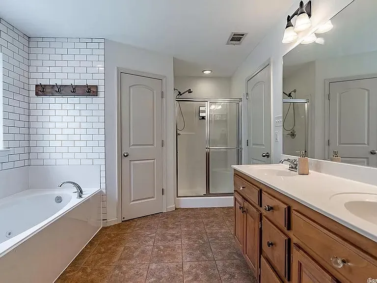 5334 Buckingham Pl — Photo 21