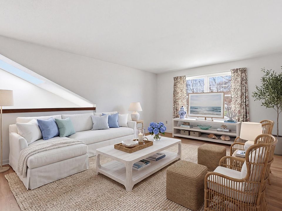 1st image of 161 Saco Avenue #106