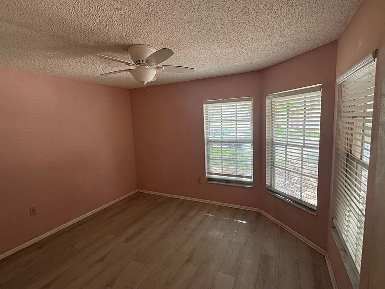 5818 Bambi Dr — Photo 10