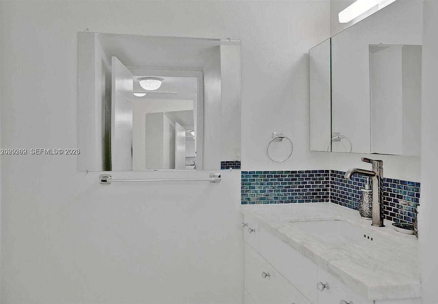 Olympus Condo Phase — Photo 4