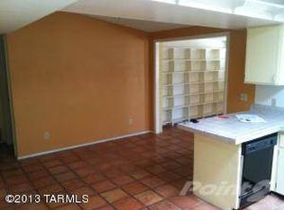 3200 W Westfal Dr, Tucson, AZ 85741