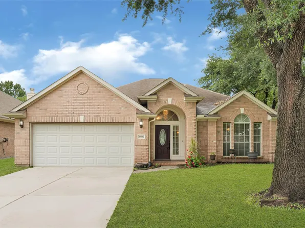 10202 Squirehill Ct, Houston, TX 77070